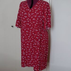 old navy 2x red dress with small white flowers